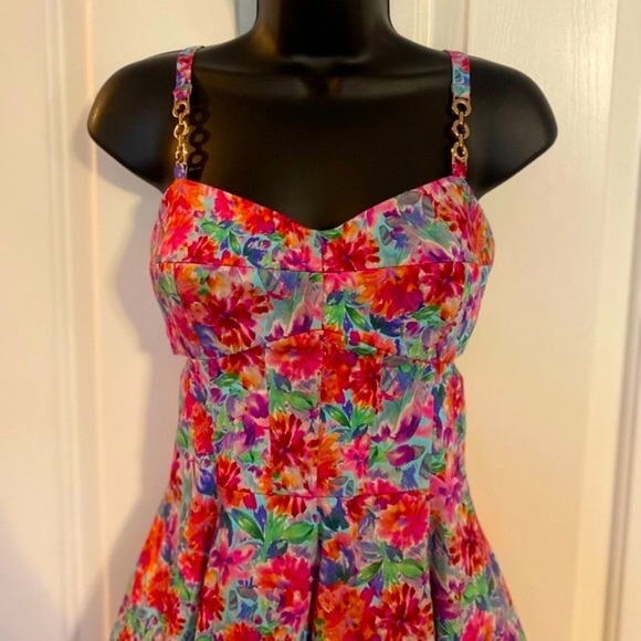 “AMANDA UPRICHARD” Floral & Chain Flared Dress - Picture 3 of 13